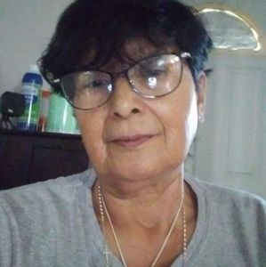 Meet your Posher, Sylvia